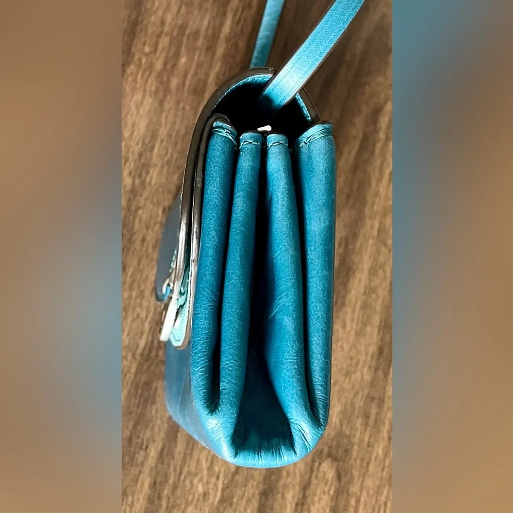 Tory Burch Turquoise Blue Leather and Suede ‘Miller’ Wallet-on-Chain Crossbody